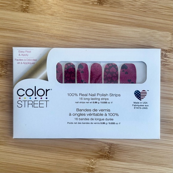 HEART OF THE MATTER Retired Color Street Red and Black Heart Nail Strips - Picture 8 of 9